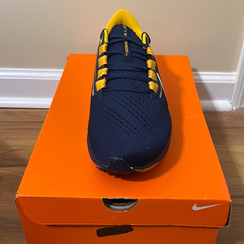 Nike Air Zoom Pegasus WVU